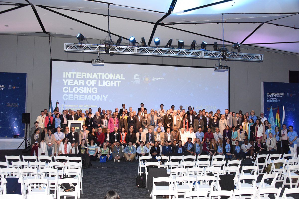 Group picture from the #IYL2015 Closing Ceremony celebrated in Mexico back in February. Credit: Federico Nájera