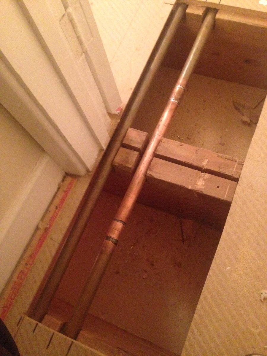 irbheating's tweet photo. Late night call out. Carpet fitter banged a threshold nail through a 28mm pipe #irbheating saves the day @MakitaUK https://t.co/i4rAk3X2Xs