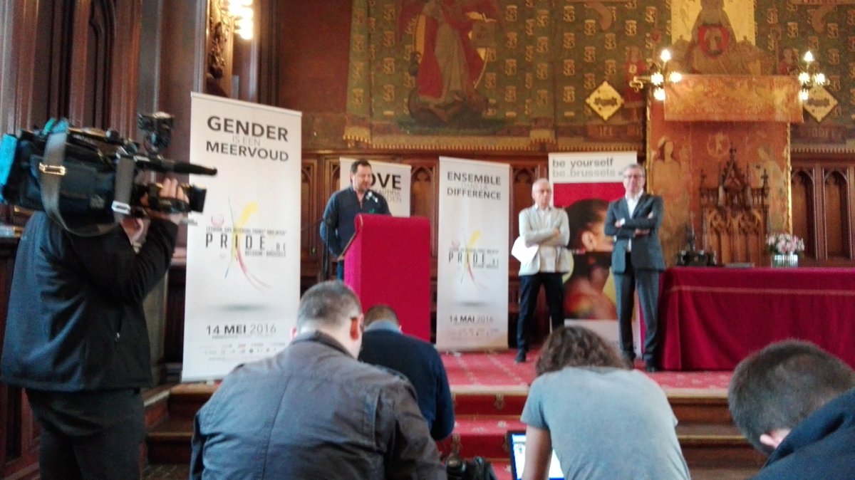 #Pride in # Brussel gaat toch door. Wel ander parcour. Meer info op <a href="/BRUZZbe/">BRUZZ</a> later. #Oef