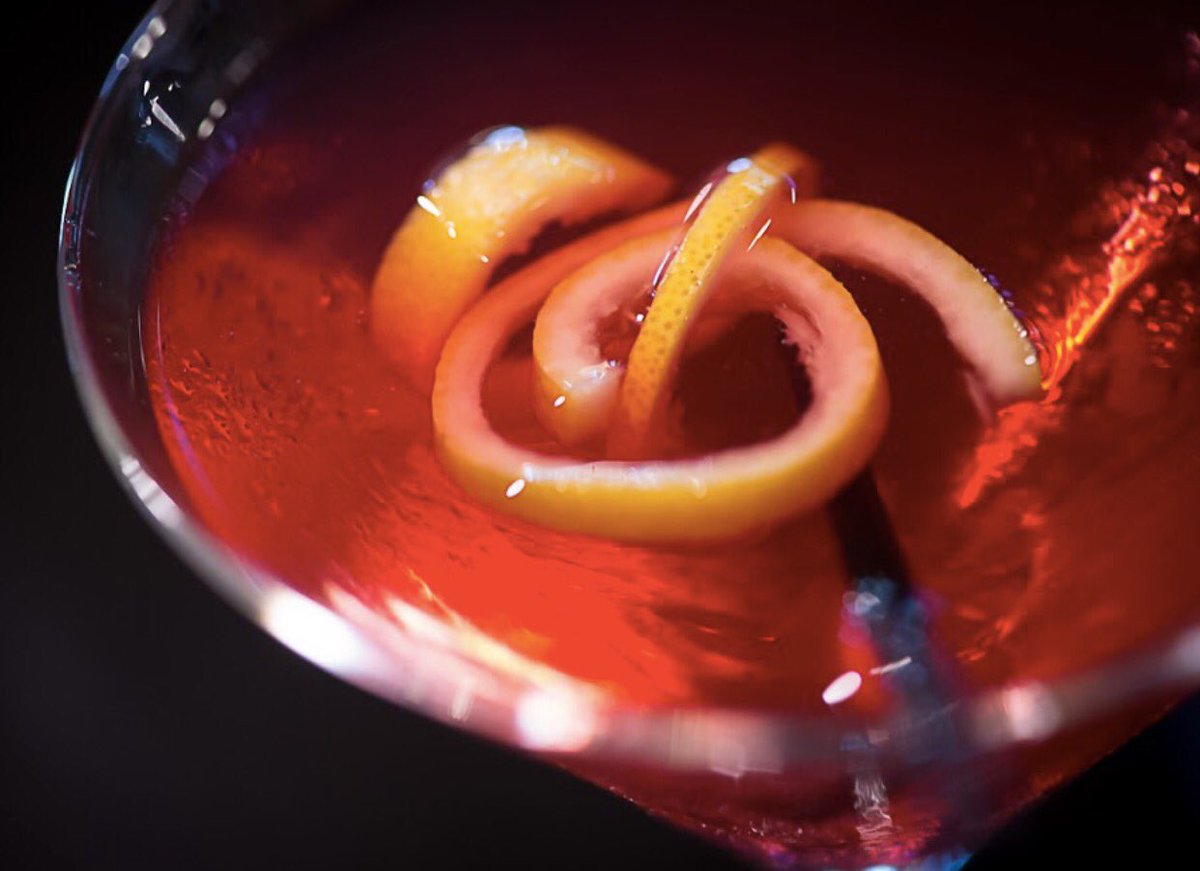 MarcosLonBridge's tweet photo. @TownFishLondon Hey! Fancy RTing that we've got 2-4-1 #cocktails tonight 4.30-6.30? #ThirstyThursday https://t.co/oLiAzlzIGX