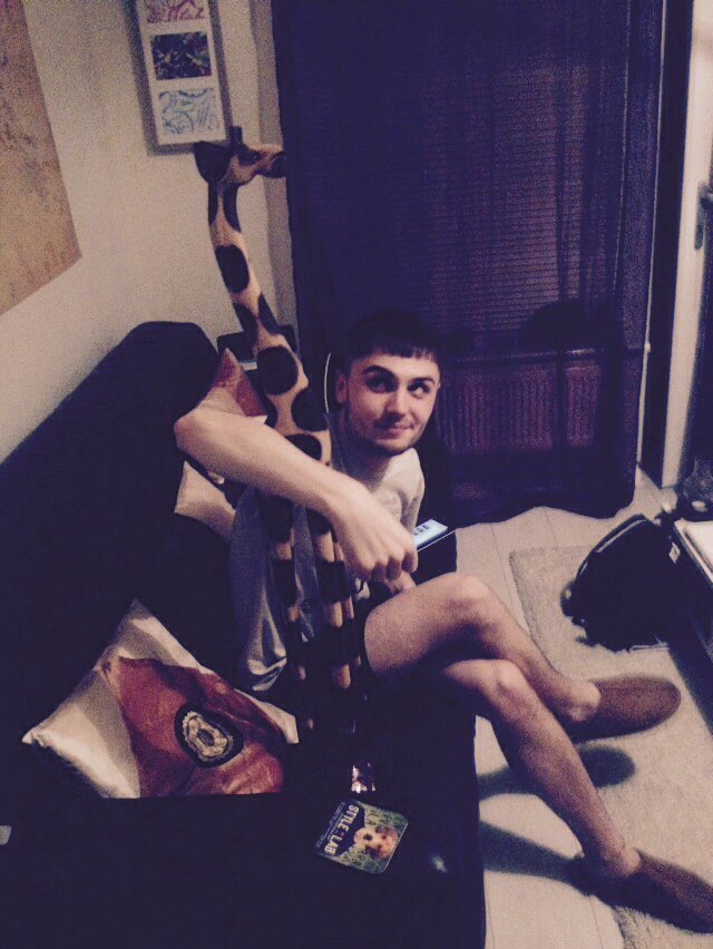 wearemedics's tweet photo. Say ello to our new vox Timmy Tall Tits... Lol jk ... Bak in praccy as a 3 piece Mundah 
New vibez https://t.co/bJXWSqvc69