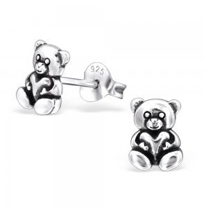 MainlysilverUK's tweet photo. Our range of plain Sterling silver ear stud has grown for adults &amp; children alike. #jewelry https://t.co/phx2xpooNn https://t.co/KbANfHDRz9