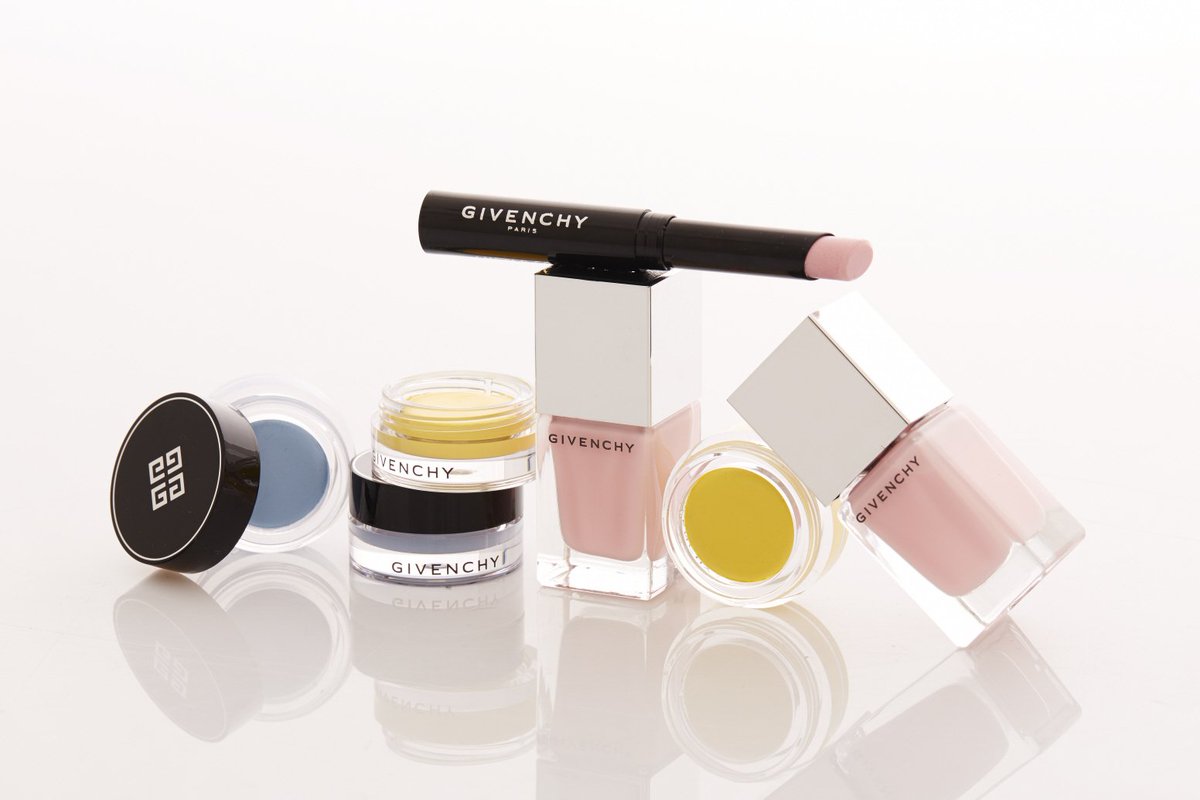 tehakozmetik's tweet photo. Parıldamaya hazır ol. La Révélation Originelle... #GivenchyBeauty #SS16 #sadecesephorada #sephoraturkiye https://t.co/xO3XUpGrmO