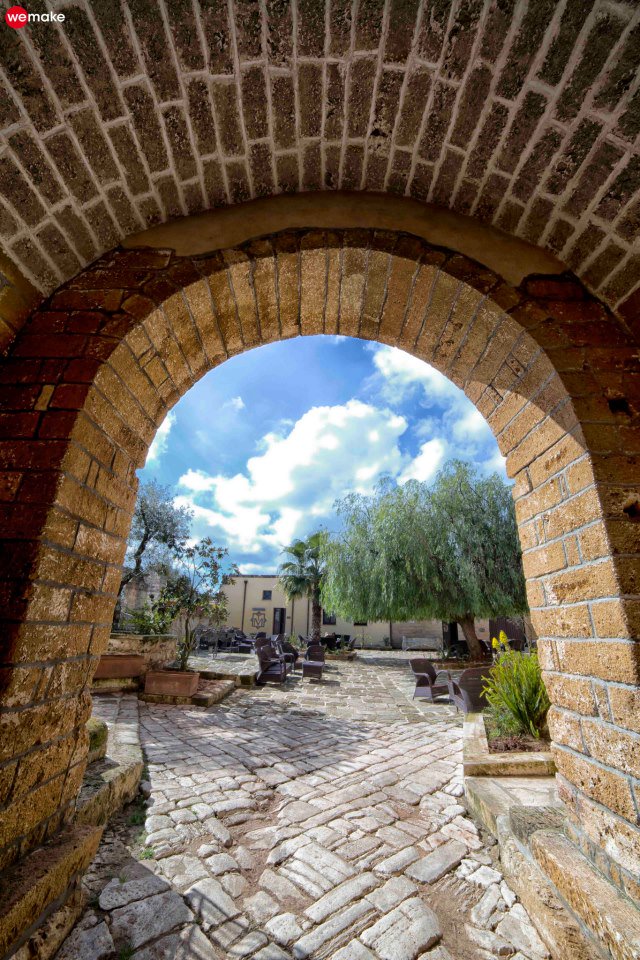 TenutaMonacell1's tweet photo. Ingresso #TenutaMonacelli 
#igerspuglia #luxuryhotel #weekendpuglia #agriturismo #salento #relax #masseriasalento https://t.co/Ht4qz1Q2ac