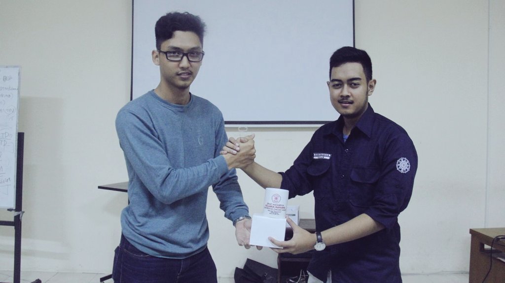 DPM KM SV UGM tweet media