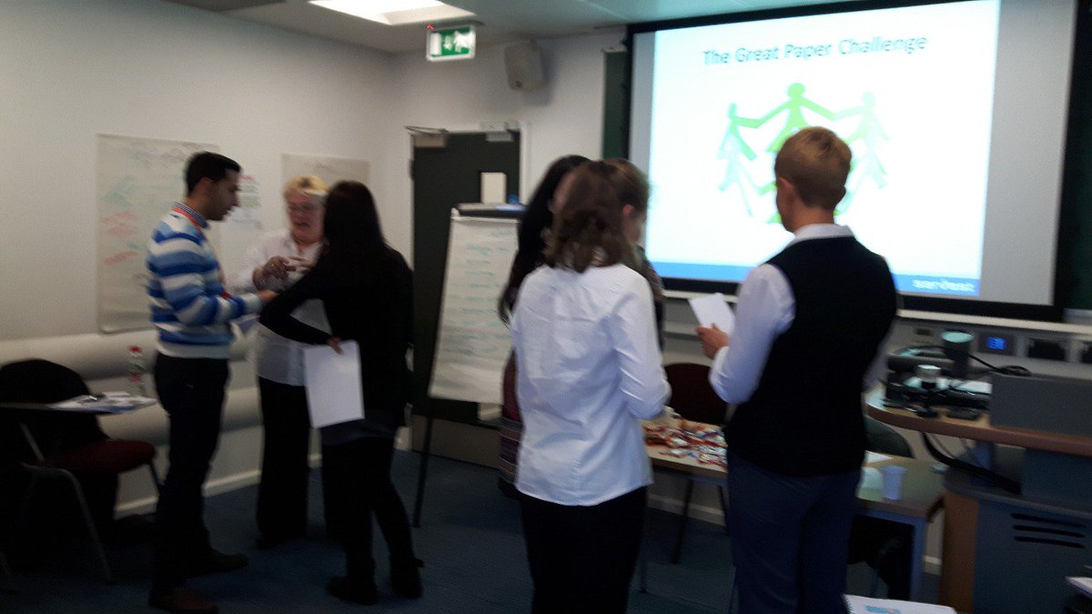 joannewitzer1's tweet photo. Lots of thinking at King's college today on Pioneer 😊@lisahamill @LK_Read @ServestLearning https://t.co/45HKBoVr6P