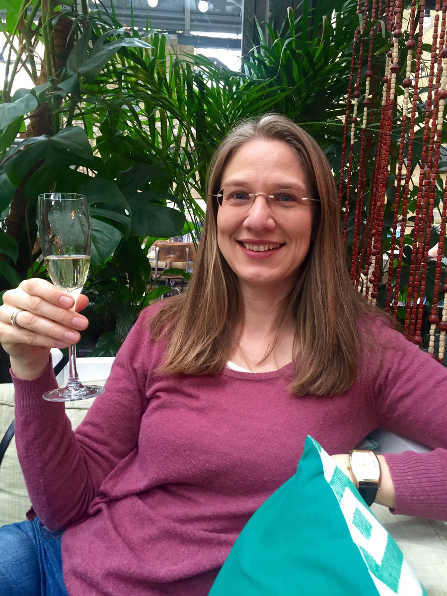 Most deserved tenure decision ever! Huge congrats to my friend &amp; great scholar <a href="/Anja_Lambrecht/">Anja Lambrecht</a> <a href="/LBS/">London Business School</a> #champagnetime