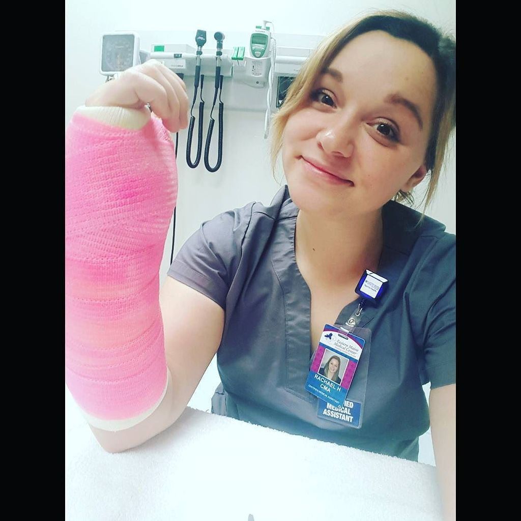 TheCaringTimes_'s tweet photo. Casting day!!! #certified #medicalassistant #castingpractice #pinkcast #training #lovelearning #mypassion #sofun byโฆ https://t.co/1FkuY6Bxhd