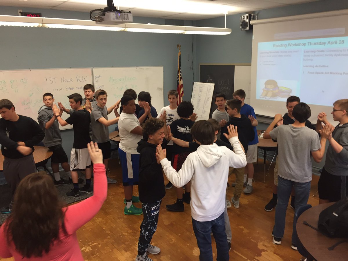 dstrasser123's tweet photo. Playing Human Knot &amp; And1 during our Patriot Time bc we couldn't go outside. The rain can't stop us! @AlexEtris ☔️😃🎉 https://t.co/4iQ6uBriOI