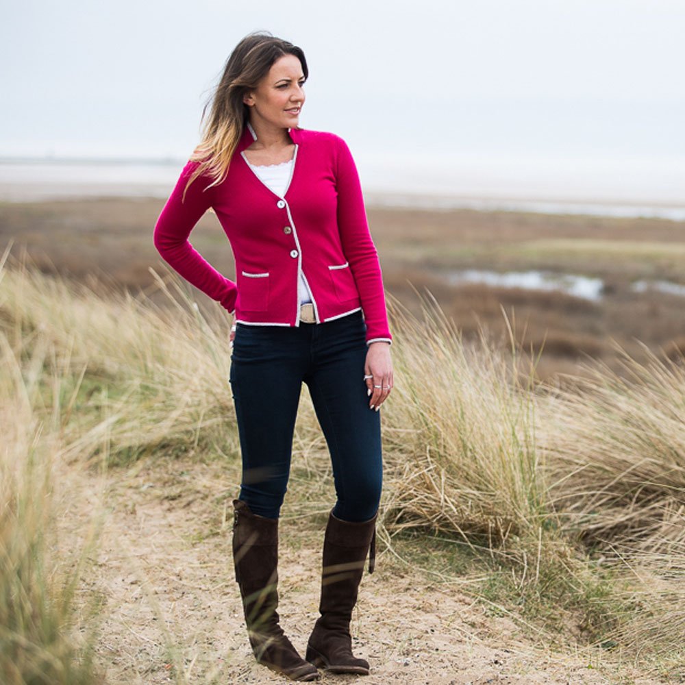 SallyLeahJ tweet media