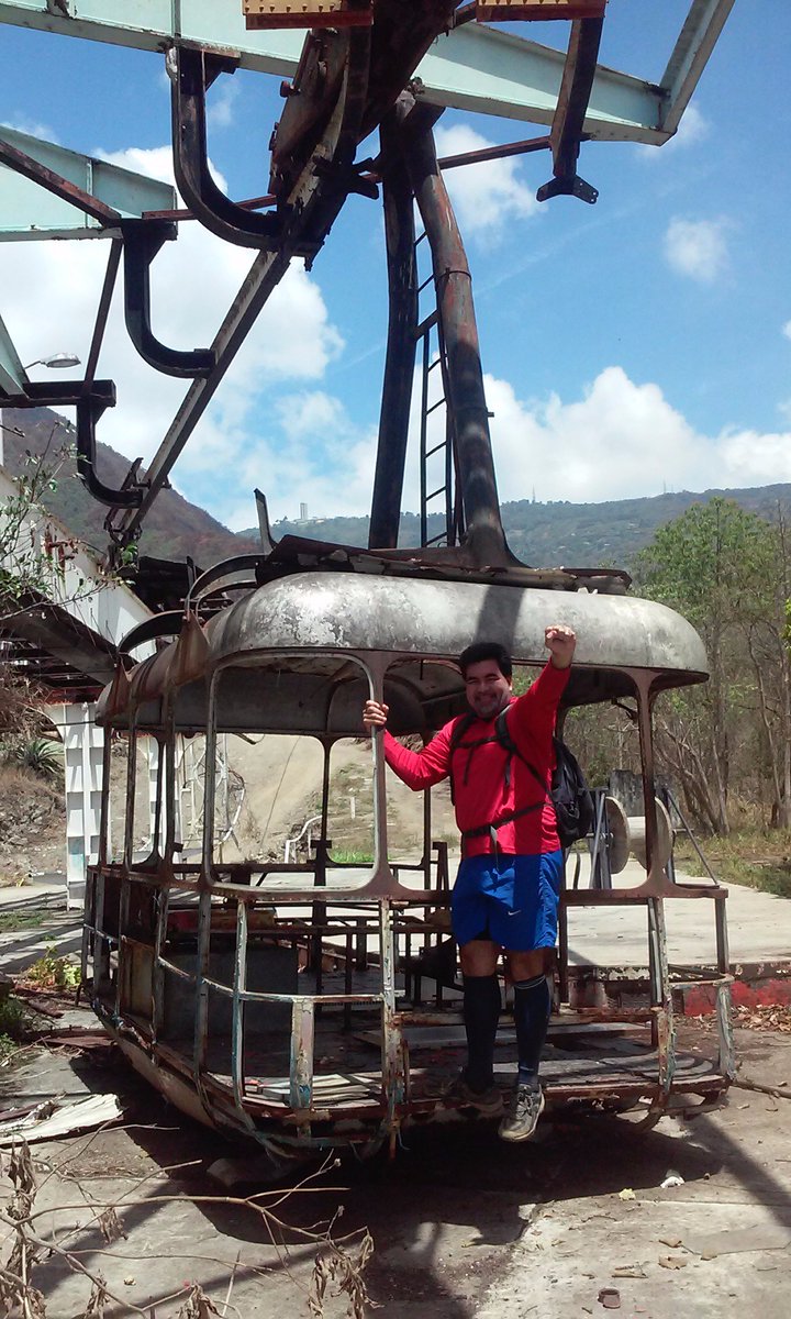 excursionesaa's tweet image. Vieja estación del Teleférico Caracas/Macuto (Loma de Cabello) Próximas salidas excursionesaa.wix.com/ecoturismo