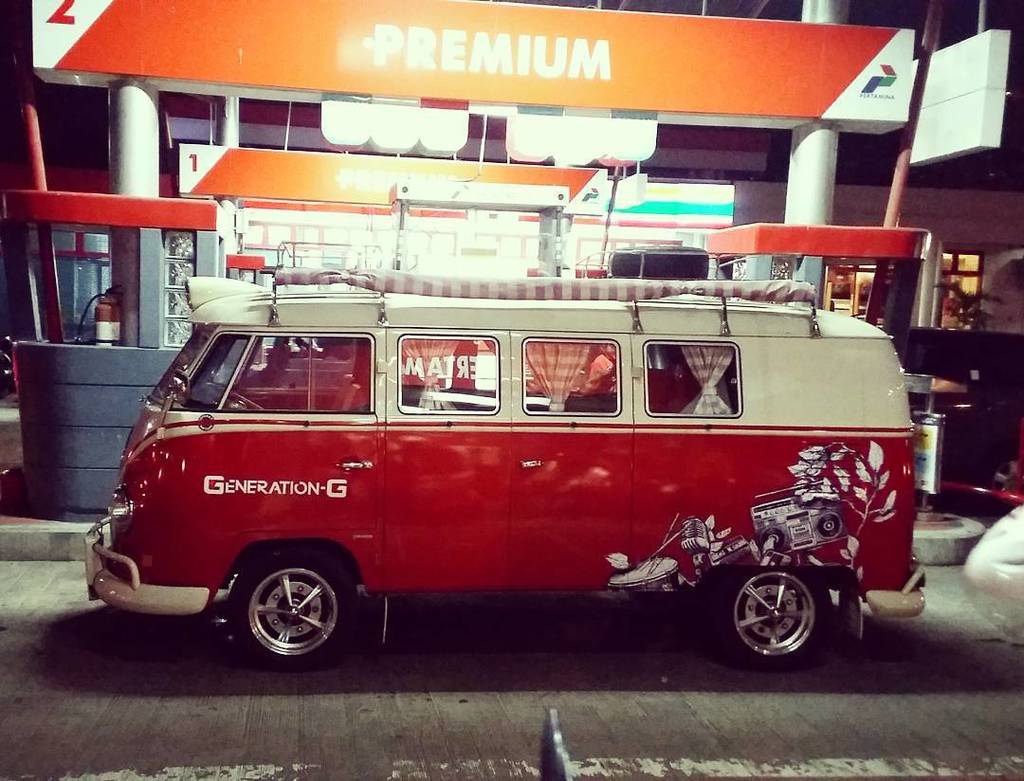 dubbusses's tweet photo. Generation G
#jakartavwcampervan
#vwindonesia
#vwcampervan
#vwbus
#vwcamper
#vwkombi
#vwsplitbus
#vwdakota by … https://t.co/0uvVbUvkLB