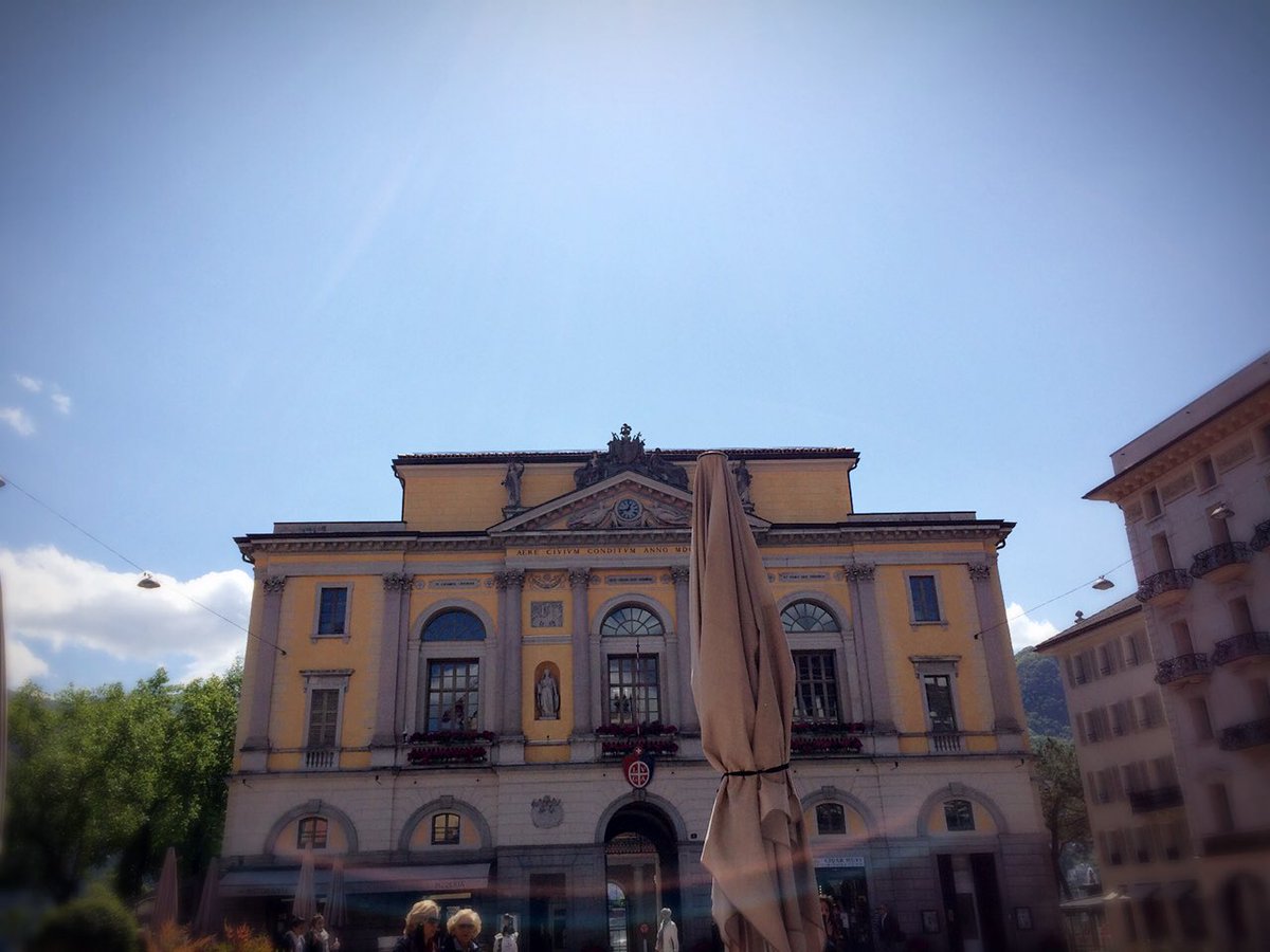 GuidiMarchand's tweet photo. Un pranzo con gli amici di sempre ti fa sentire meglio.
#piazzariforma #Lugano https://t.co/dCydznyaU0