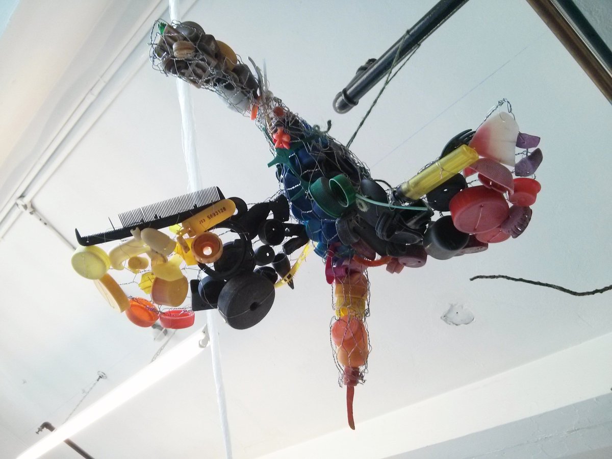 SilviaKrupinska's tweet photo. Back in the studio to focus on #DeadPlasticBird now for #UNFOLDING_REALITIES #materialcollection https://t.co/JW8GMBknwB