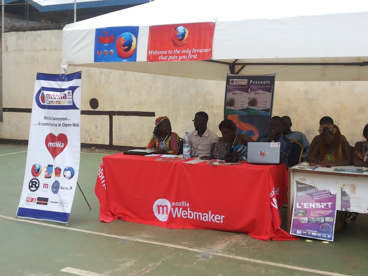 cws_alumni's tweet photo. All set for today's #GirlsinICTDay #ENSPT Yaoundé @MincomCameroun @MinepatCameroun @MINPOSTEL2035 @UKinCameroon https://t.co/0xGfDLJ2Ei