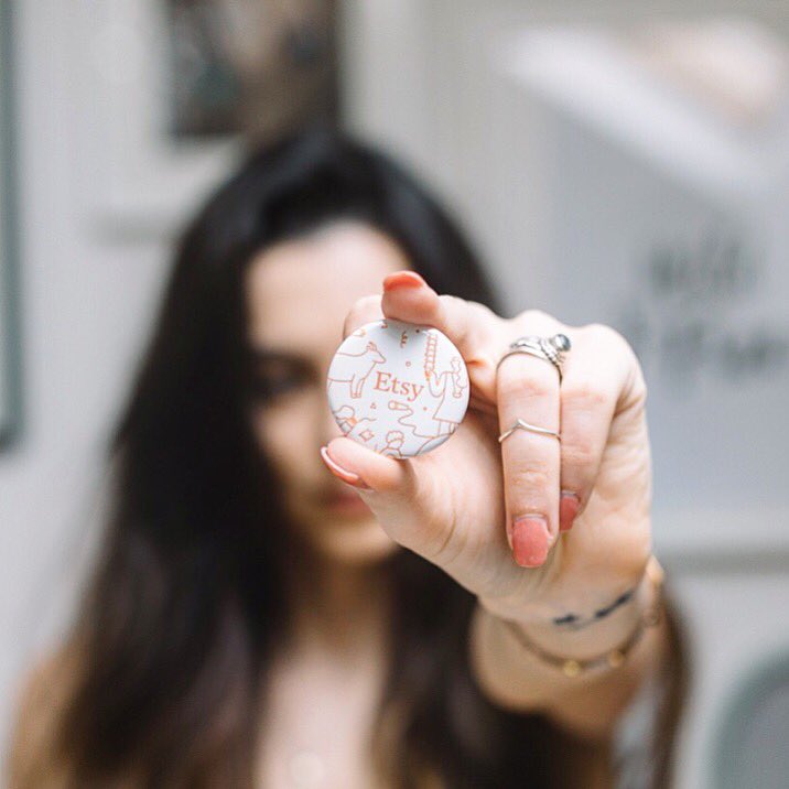 Darwin & Gray tweet media