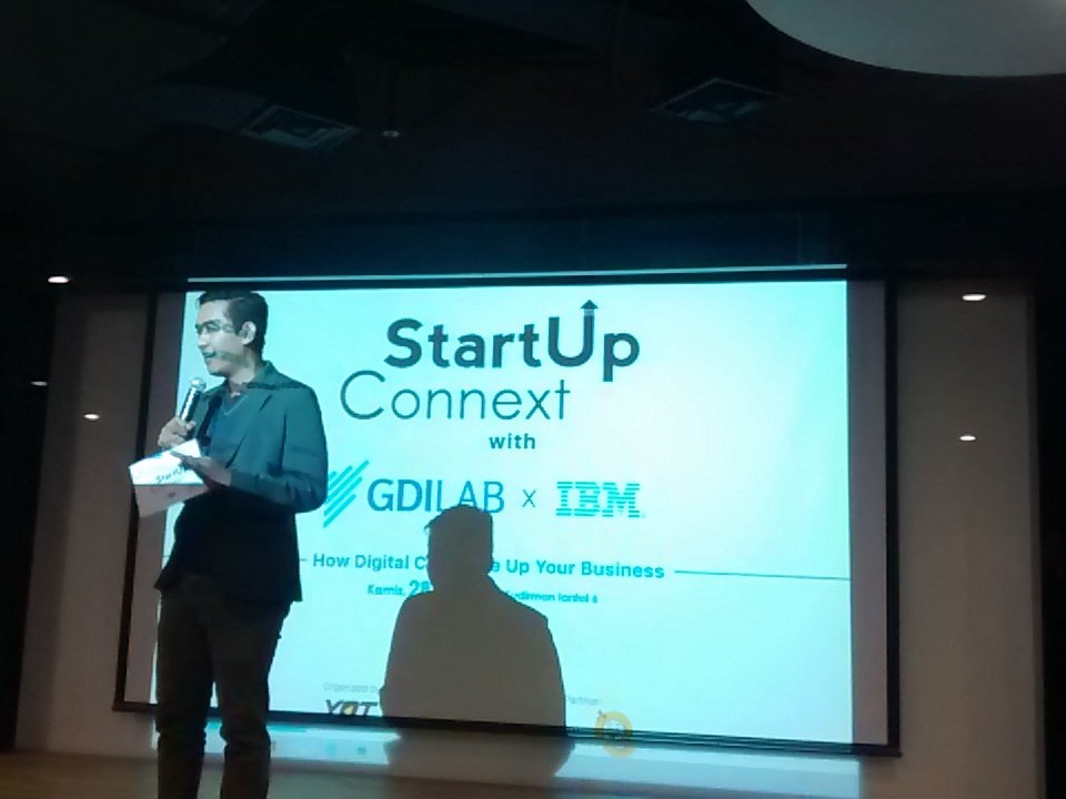 YoungOnTop's tweet photo. Guys acara kita udah mulai nih, sayang klo kelewatan krn kita punya speakers yang keren-keren di #startupconnextGDI https://t.co/wU8SfNNlrP