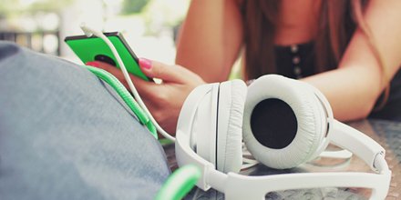 softwareinforma's tweet photo. Discussão sobre limite no uso da internet fixa chega ao #Rádio: https://t.co/czmG6kUctN #InternetLimitada https://t.co/kITcWYDQQz