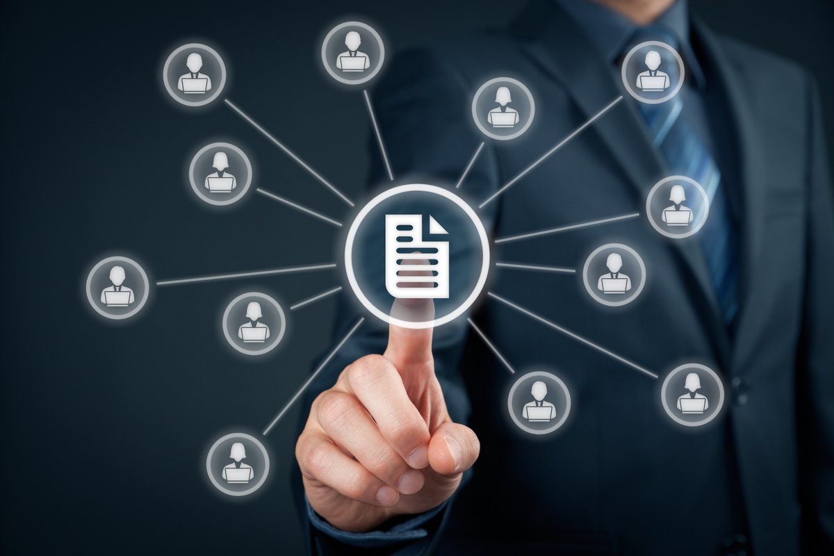 FIVECRM's tweet photo. The reasons why you should choose a 'Call Centric CRM' https://t.co/a4xgU43Wdu #CRM #CallCentric #Whitepaper https://t.co/fSxfloaycK
