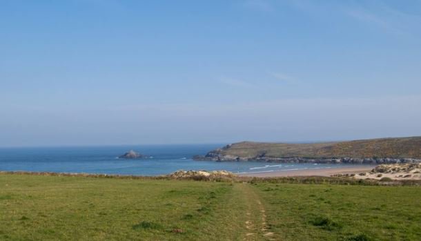 The Holiday Cottages tweet media