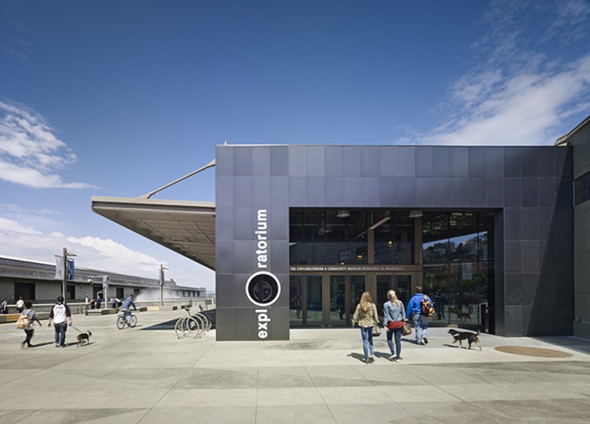 MA_4RI1's tweet photo. .@exploratorium by @EHDDarch. 2016 @AIA_COTE Top Ten. https://t.co/uwGeWqB31C https://t.co/WXdHy0hEVx https://t.co/hWNToeGPT4