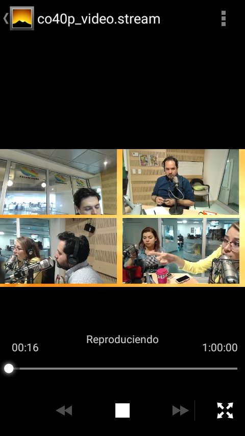 FelipeLesmes2's tweet photo. @los40colombia por fa saludos a todos primero voletas para algo pliss #40ConTodo https://t.co/zhrJj4N9cn