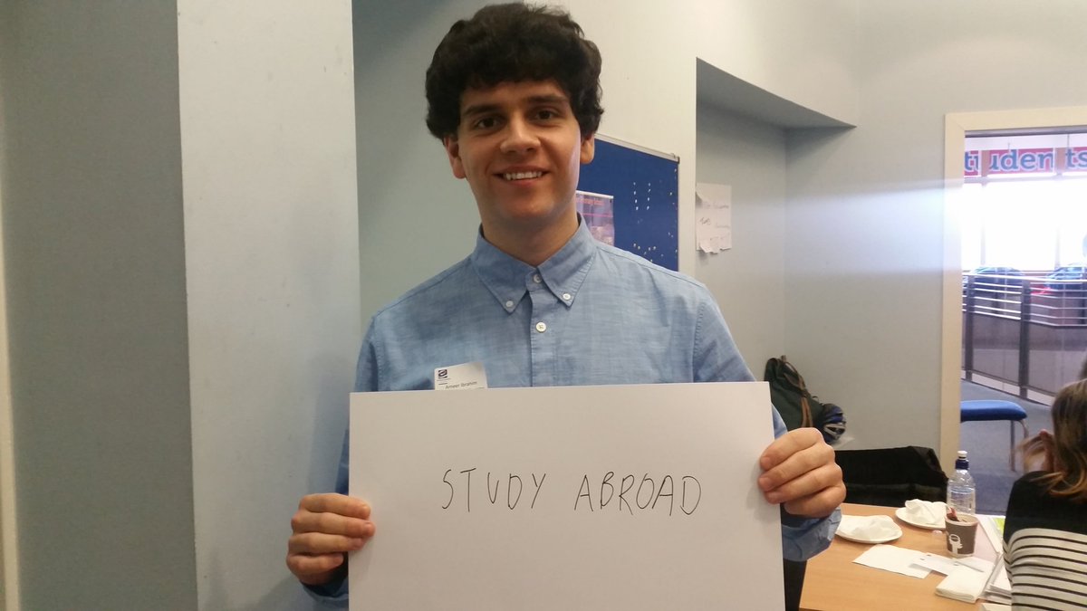 THEMEStweets's tweet photo. .@GUSRC_VPSA says he would have recommended study abroad to his younger self. #ETstudents https://t.co/R3UgyhAQya