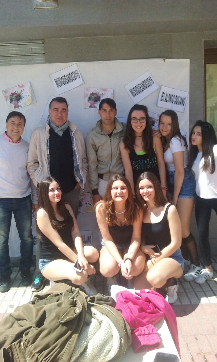 NereaPrez's tweet photo. IES Alonso Quijano #Musiqueando2016 #nosimportalamusica https://t.co/huDRjW6CVK