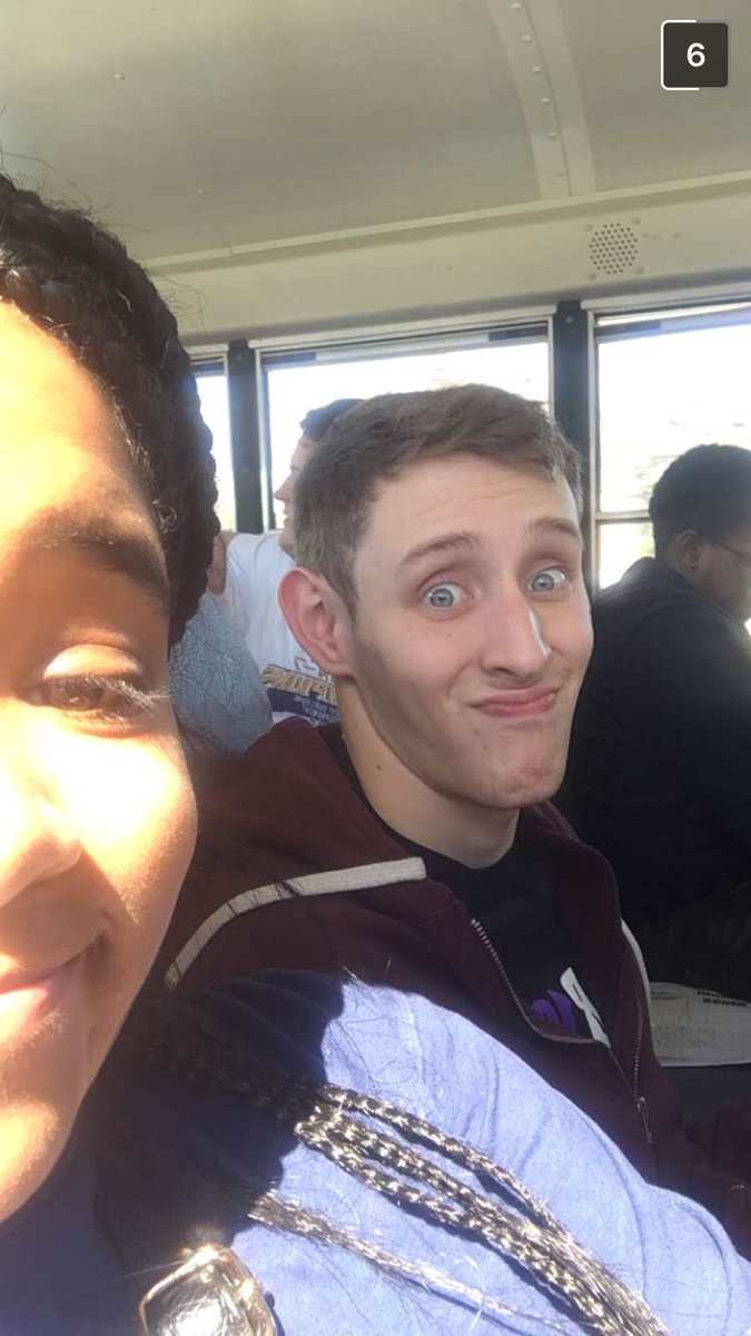 miska__mouse's tweet photo. Happy birthday @JpoloZimmy #WEDABESTIES 👋🏻👋🏼👋🏾 https://t.co/56I3FiW5Tx