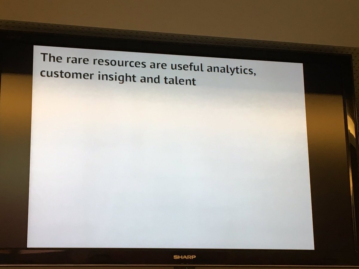 IlCommPorro's tweet image. #digitalskills key to #bigdata @ce_tucker @mitsloan paper presented at @bruegel_org w/@FacilityLive @eutechalliance