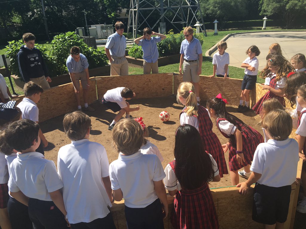 KBush_gses's tweet photo. Testing out the Gaga pit with the 8th graders! @GSESSPARQ @gsesdallas https://t.co/gTZtzSDcpd
