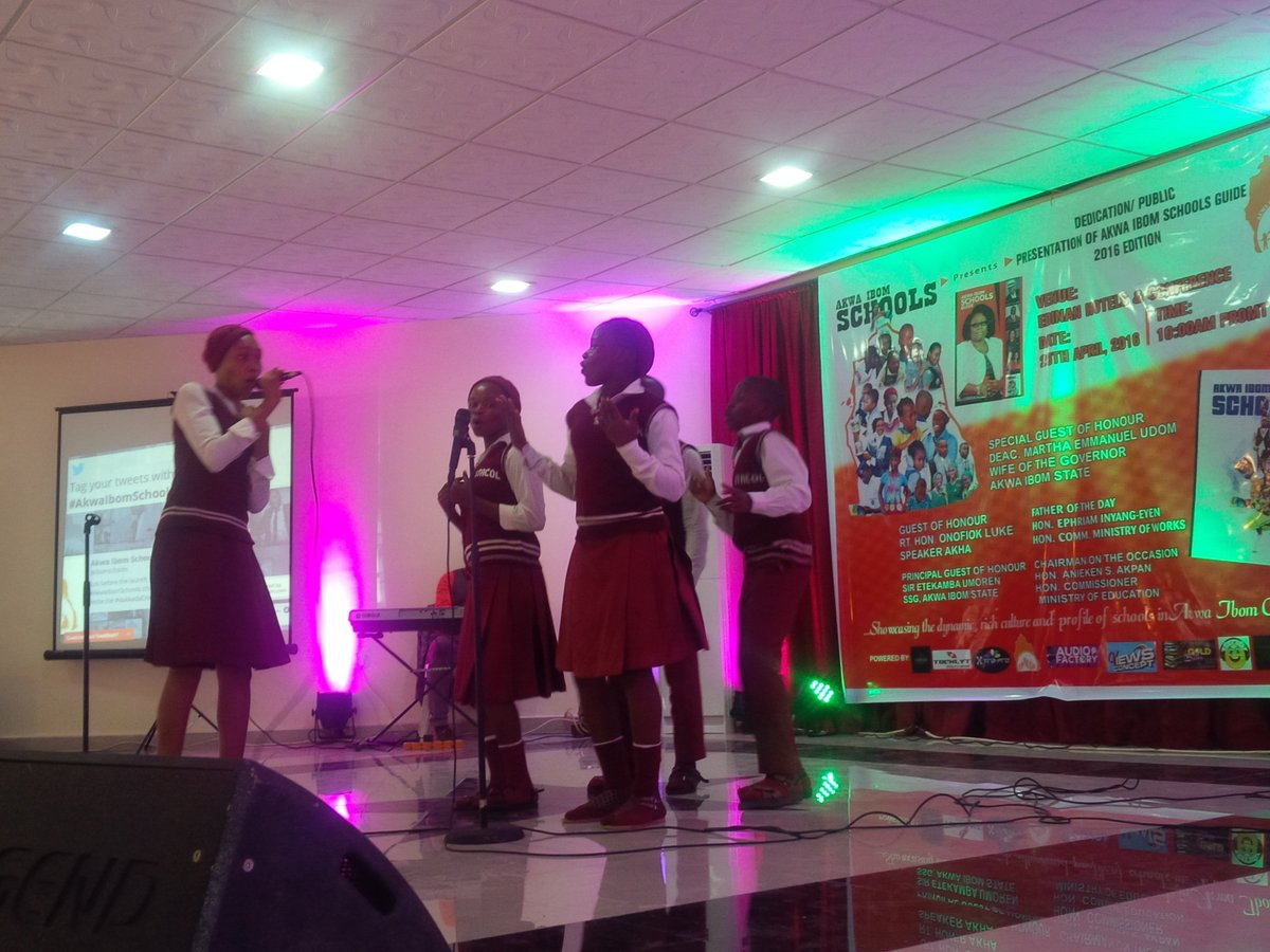 acushlakoncept's tweet photo. State College Ikot Ekpene presents "we are the chosen generation" #AkwaIbomSchools. @ibomschools https://t.co/hg3clbtNlF