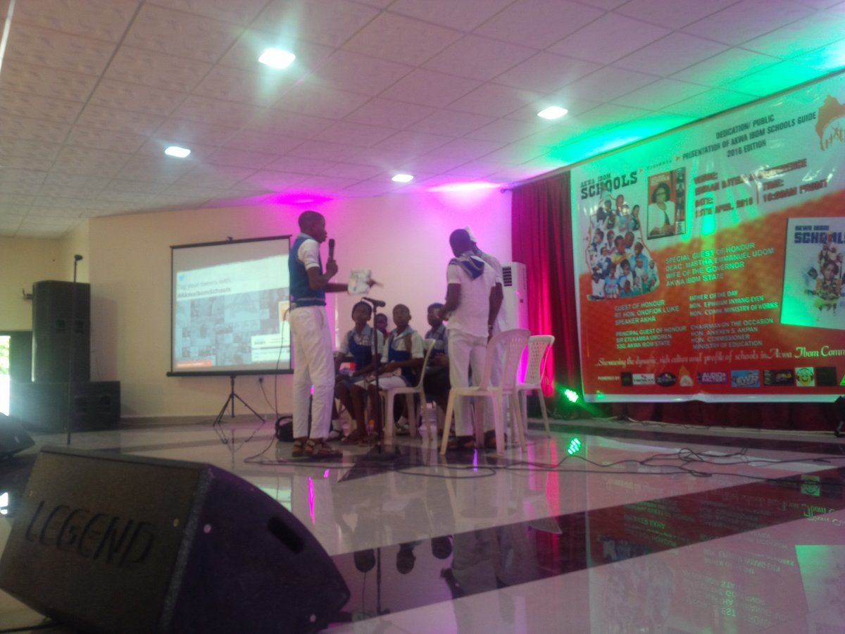 acushlakoncept's tweet photo. Government Secondary School, Afaha Eket drama presentation #AkwaIbomschools https://t.co/ZRJcRzg4KH