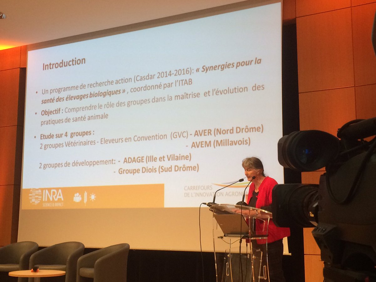 INRAE_France's tweet photo. #Ciag28avr C Ruault #Gerdal Synergies pour la #santé des #élevages #bio : analyse des processus d’échange de savoir https://t.co/9DSIVzWEjm