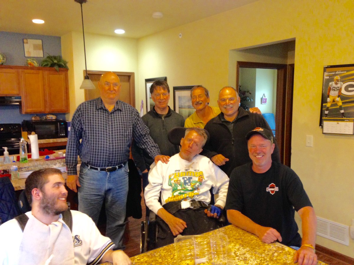UribeTed's tweet photo. @patsajak John is in the wheel chair.  Thanks Ted https://t.co/CIEko5PQi7