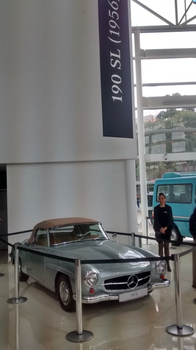 AlphaAutos's tweet photo. Lindo: MB 190 SL fabricado em 1956
#movendoofuturo #MB60 #MercedesBrasil #60anosMercedesBrasil https://t.co/KiXMGr8GmR
