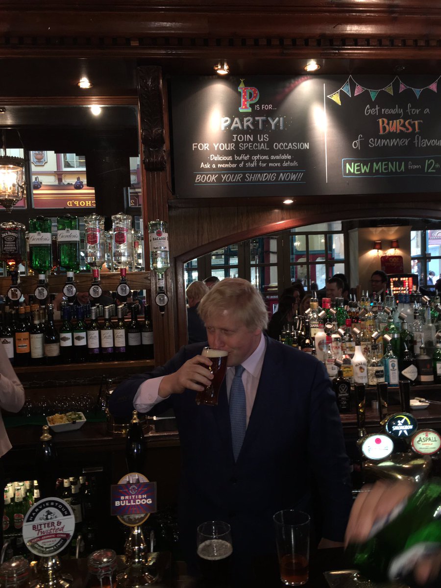 The New Moon tweet media