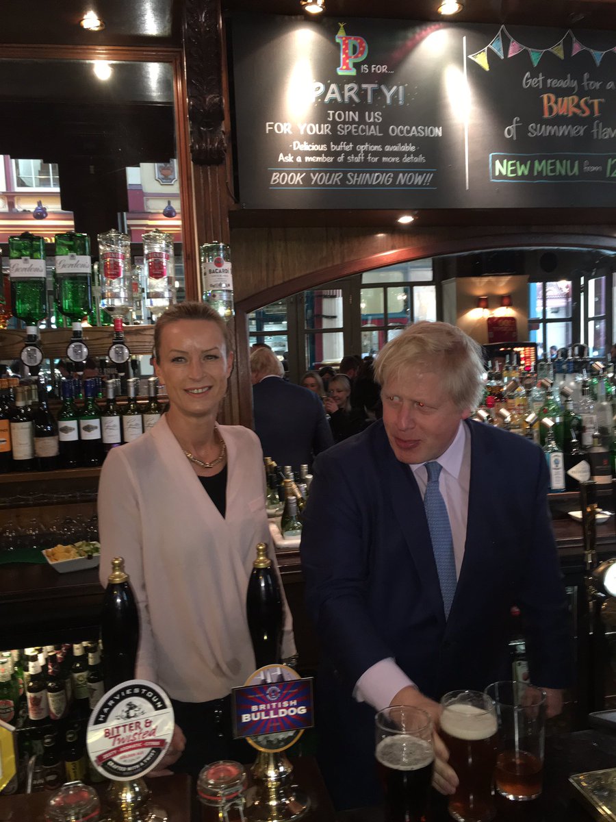 The New Moon tweet media