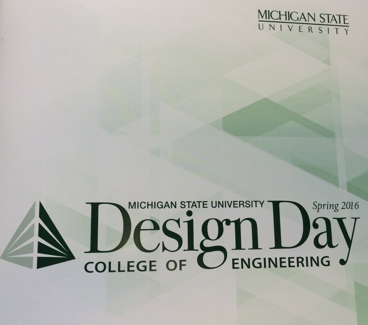 MSU_EGR's tweet photo. #MSU Design Day is Friday. 1,138 students, 8 a.m.-noon, Engineering Bldg. Public welcome. https://t.co/Aj0xmodZG0 https://t.co/DG82MEFI4y