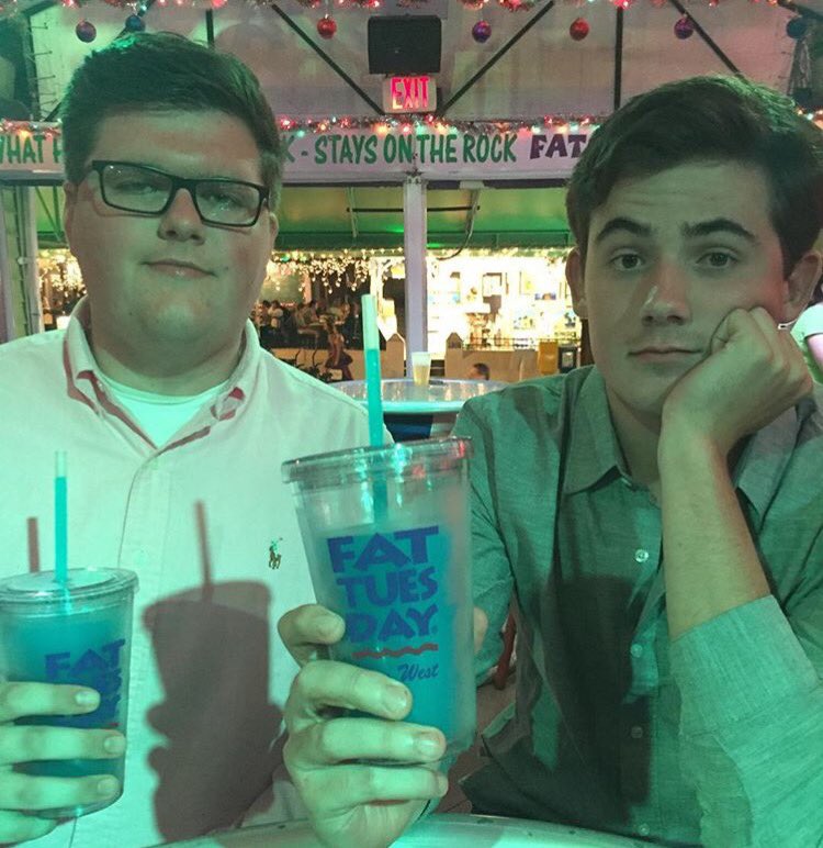 Happy birthday snydds✊🏻