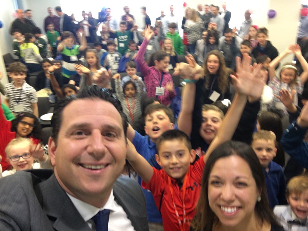 Trizzp's tweet photo. @EMCcorp in NYC celebrating bring your children to work day.  The future looks real bright 😎 @ErinMcSweeney3 https://t.co/vWn9pJbcOA