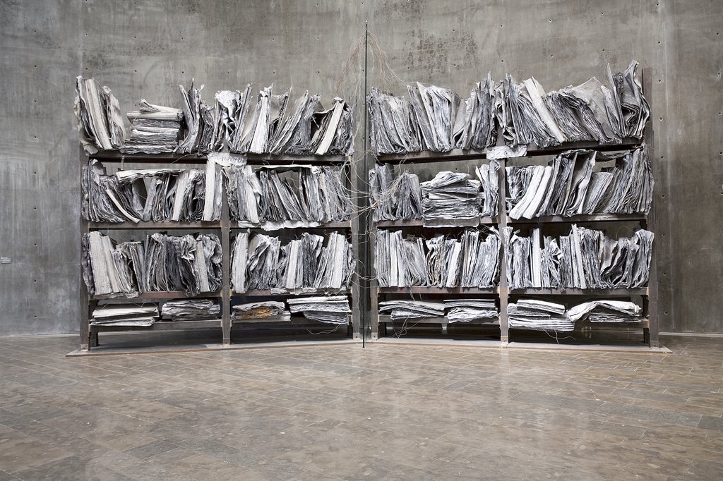 Anselm Kiefer High Priestess アンゼルム・キーファー 1.ドイツの現代美術家アンゼルム・キーファー（Anselm Kiefer）の彫刻