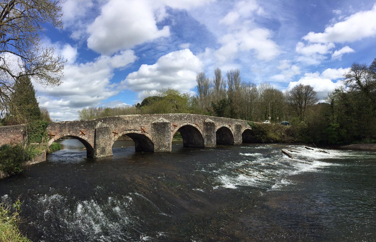 Bickleigh Bridge in Devon. <a href="/DevonLife/">Devon Life</a> <a href="/VisitBritain/">VisitBritain 🇬🇧</a> <a href="/aroundaboutbrit/">Around About Britain</a> <a href="/Devon_Hour/">#DevonHour</a> <a href="/DevonSouthWest/">Devon - SouthWest UK</a> <a href="/bbcweather/">BBC Weather</a>