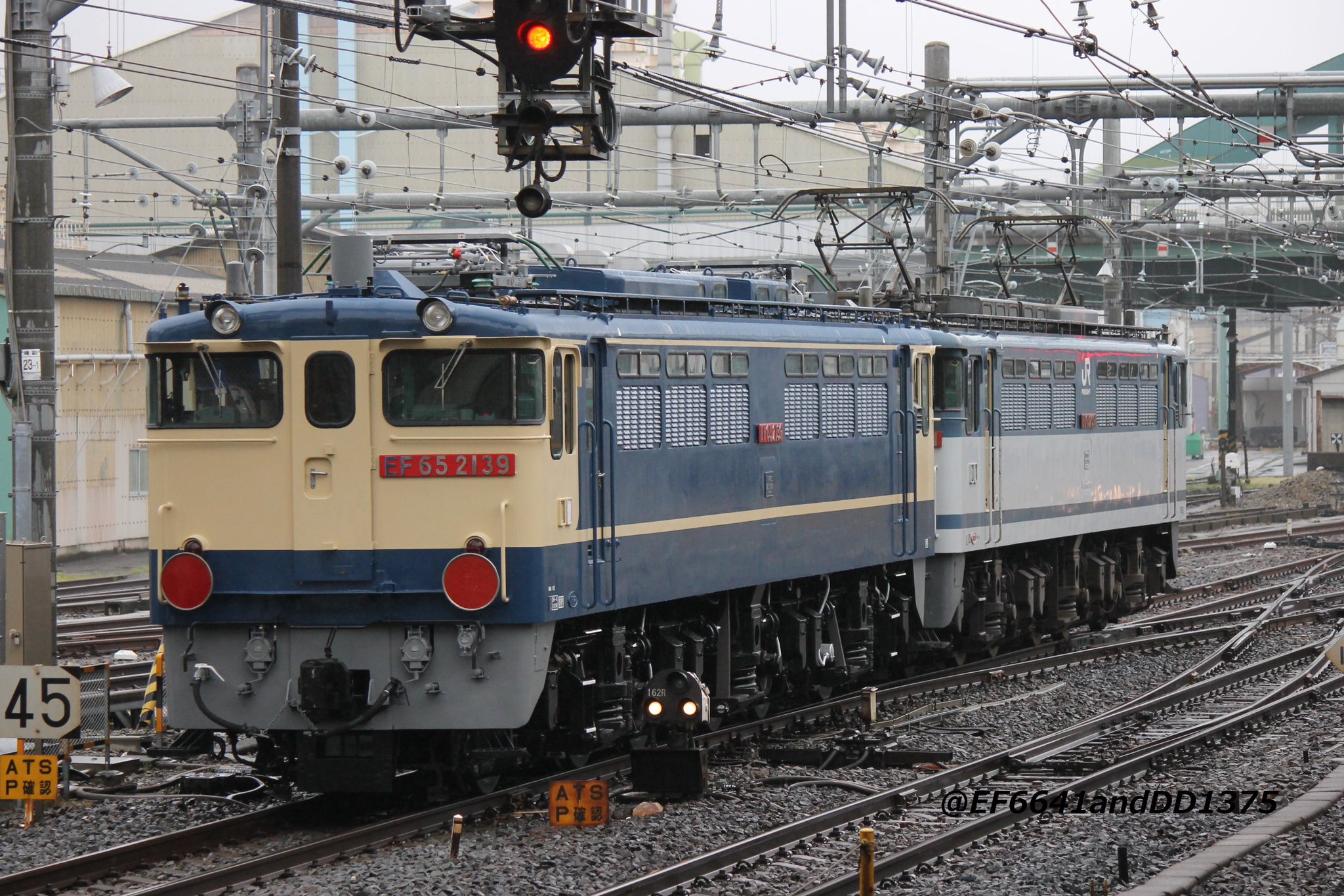 茶々客貨車区 on Twitter "大宮出場 EF65 2091[新]+ムドEF65 2139[新] 国鉄色に