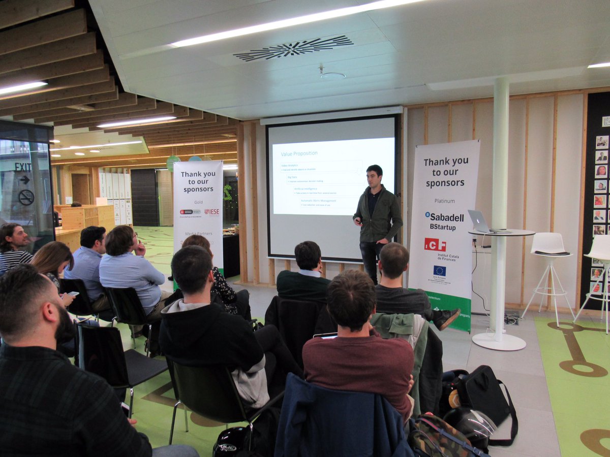 StartupNextBCN's tweet photo. DroneThunder "Drones solution company focusing on automatic security surveillance" pitching at #StartupNextBCN https://t.co/Xdi6gFQyri