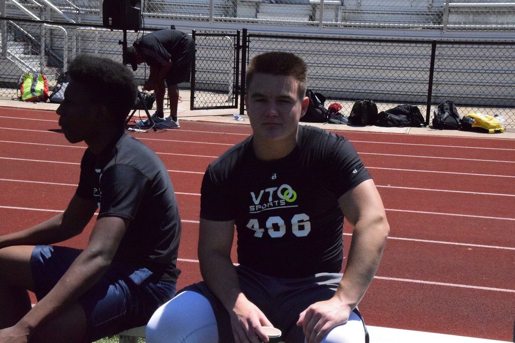 OFFICERWEBB's tweet photo. @VTOSPORTS @PlayBookAthlete            Gabe Webb Top 5 RB 2nd year in a row. C/O 2018 https://t.co/6RzWfAhAOC