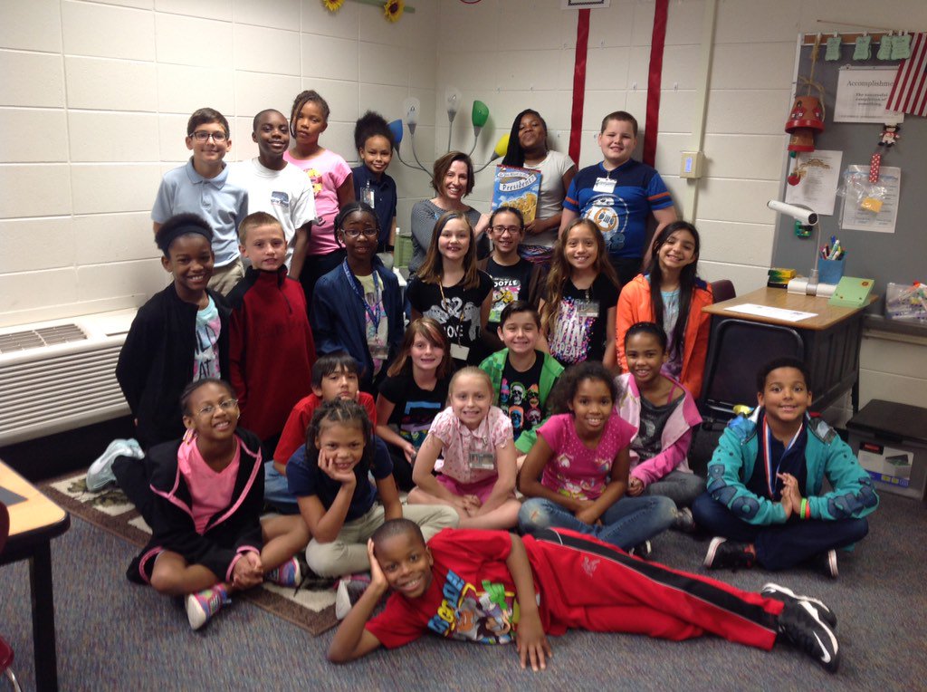 MrsFolkerTCE's tweet photo. Thank you for reading to us today! https://t.co/rWzOllMvCa