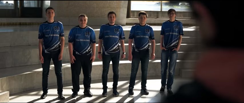 ChIsJO5WMAAReRH.jpg:large