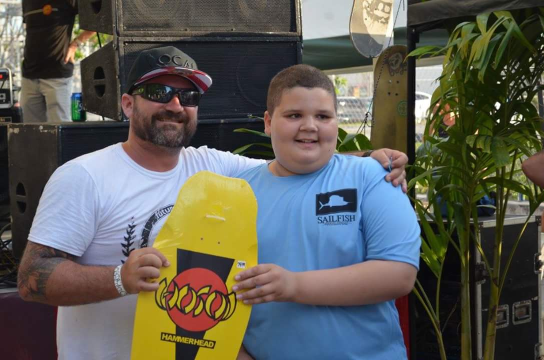 future6official's tweet photo. Donny handing out a classic #hosoi deck to a very excited Christian at the #blockparty in #fortpierce #smiles4miles https://t.co/VAEsQr4Hgv