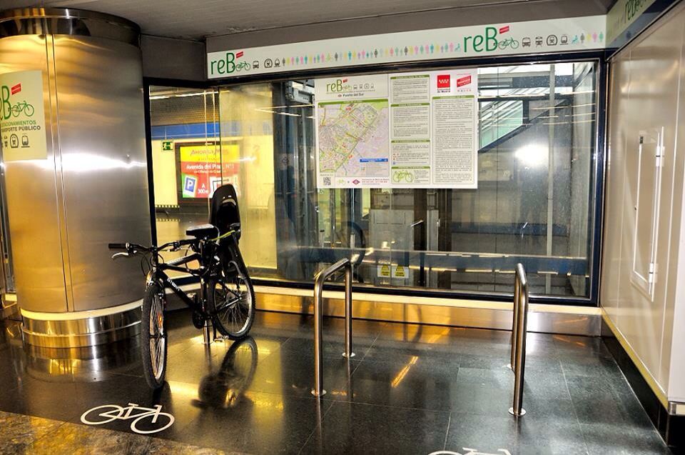 aparcabicis en Puerta del Sur aparcabicis en Puerta del Sur